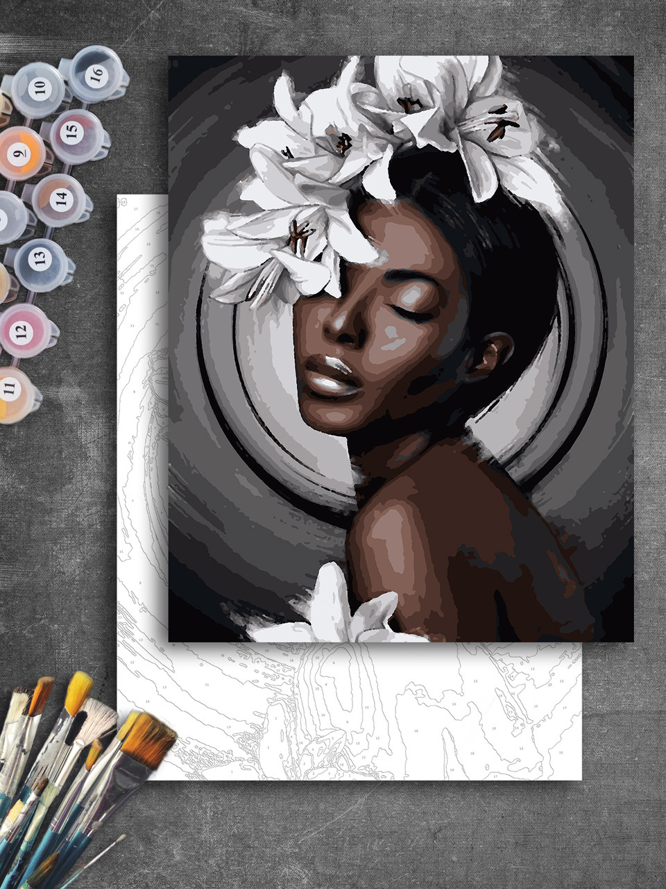 ЗОЛОТА Картина за номерами колекції "Art Millennium" Картина на полотні із золотими фарбами "Дівчина з квітами"